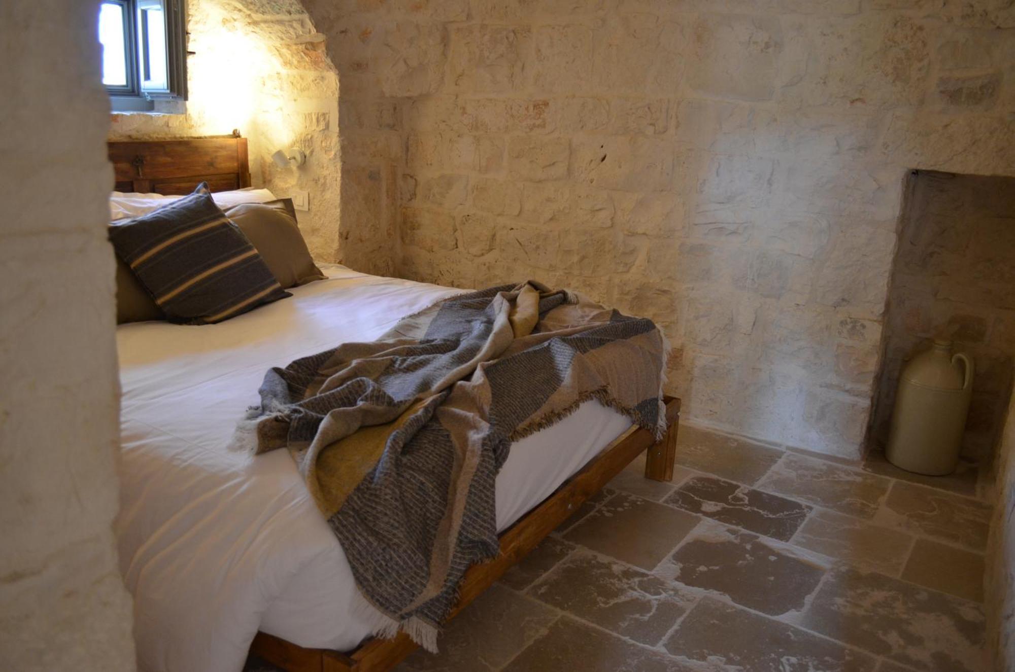 B&B Fuga Al Trullo Ostuni Exteriör bild