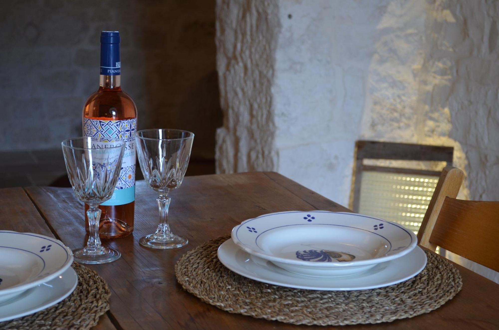 B&B Fuga Al Trullo Ostuni Exteriör bild