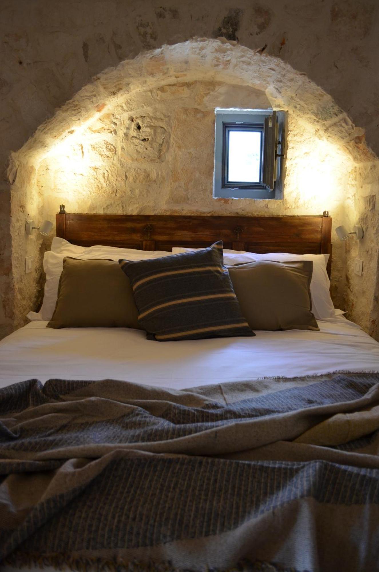B&B Fuga Al Trullo Ostuni Exteriör bild