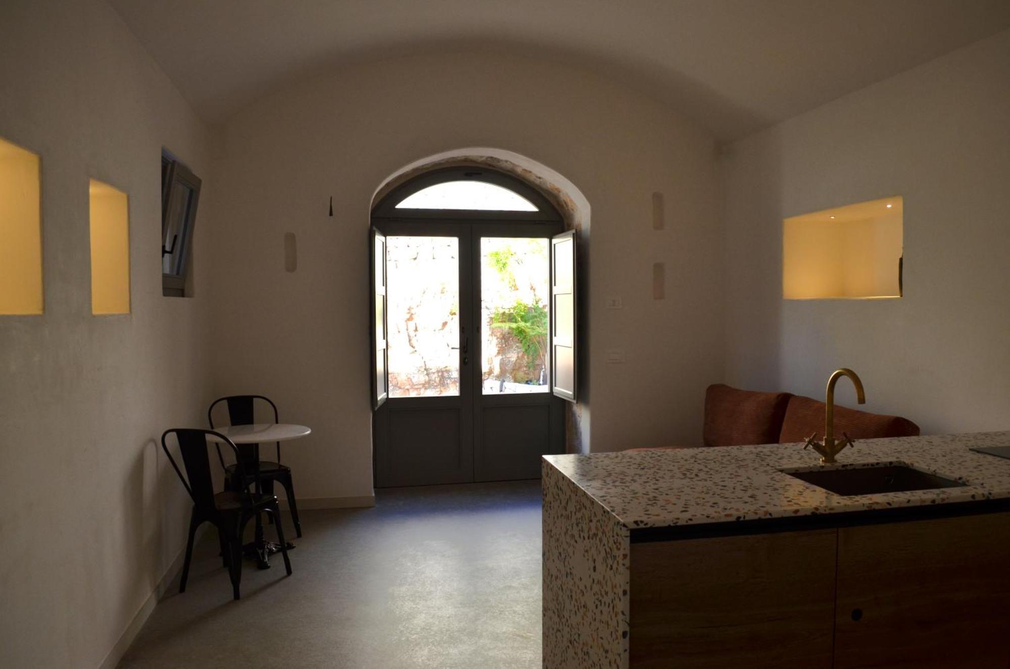 B&B Fuga Al Trullo Ostuni Exteriör bild