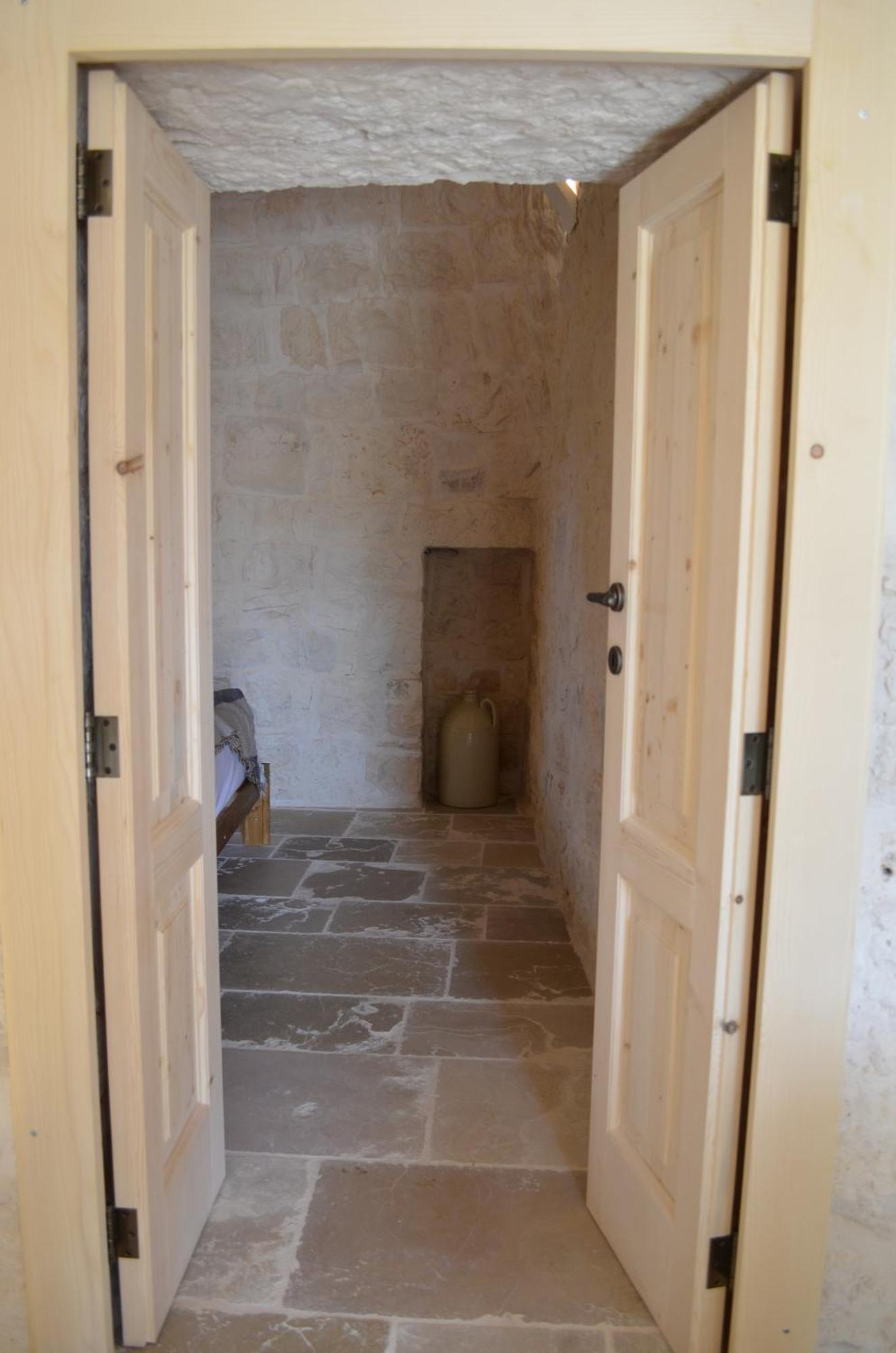 B&B Fuga Al Trullo Ostuni Exteriör bild
